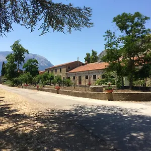  Gospodarstwo agroturystyczne Feudo Galefona